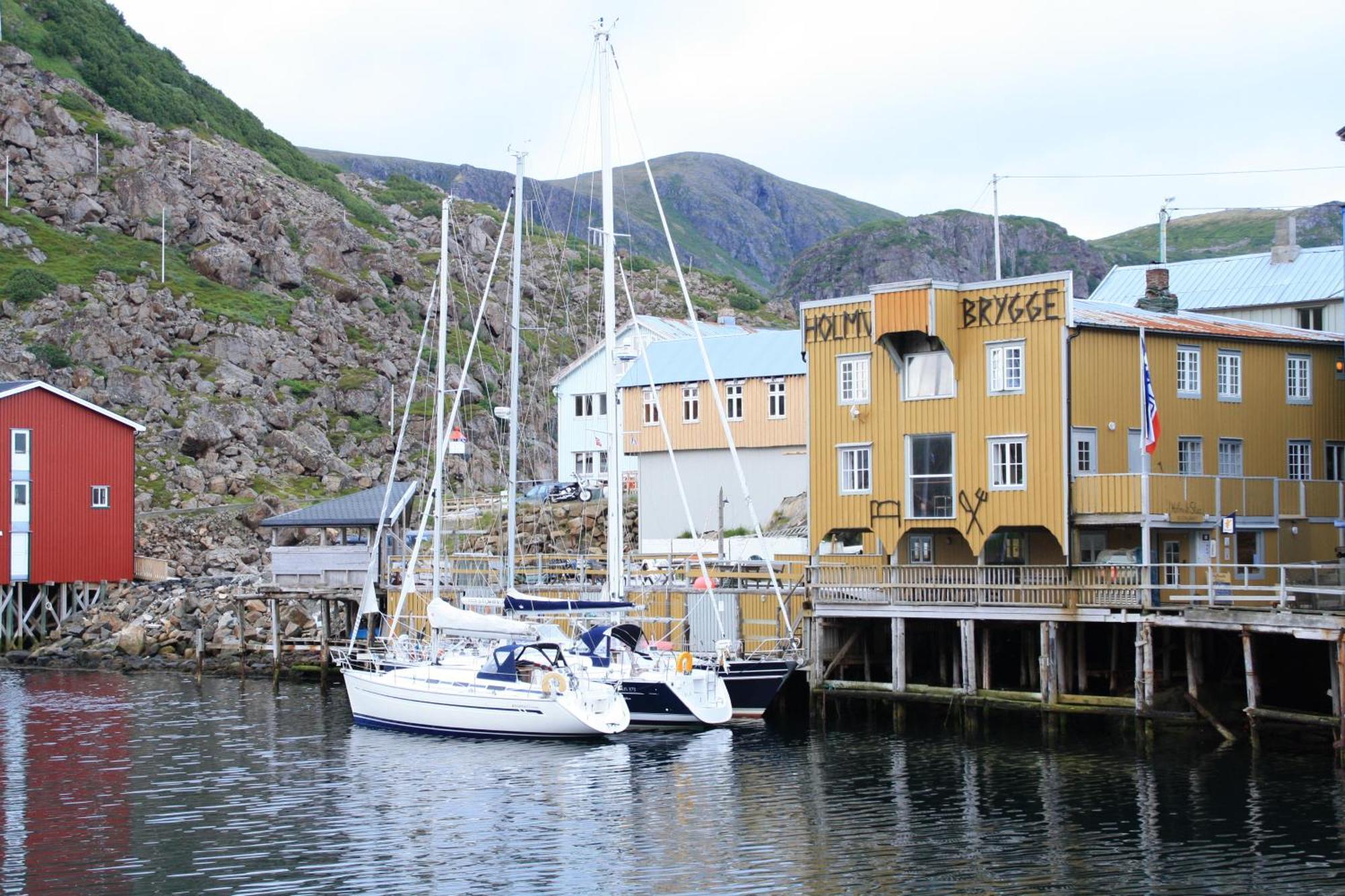 Holmvik Brygge Nyksund Hotel Luaran gambar