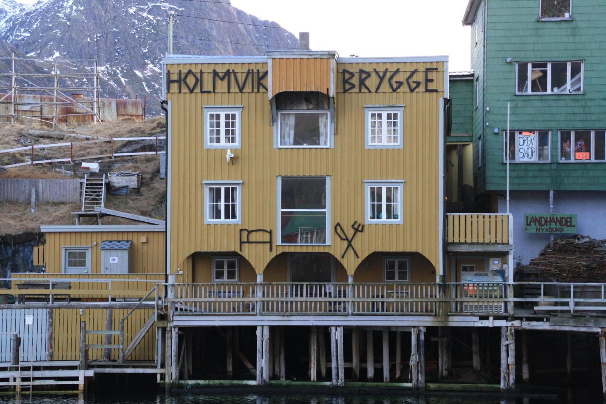Holmvik Brygge Nyksund Hotel Luaran gambar