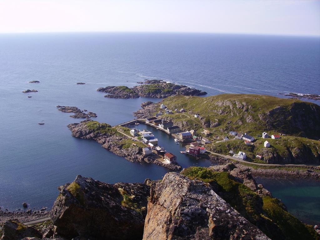 Holmvik Brygge Nyksund Hotel Luaran gambar
