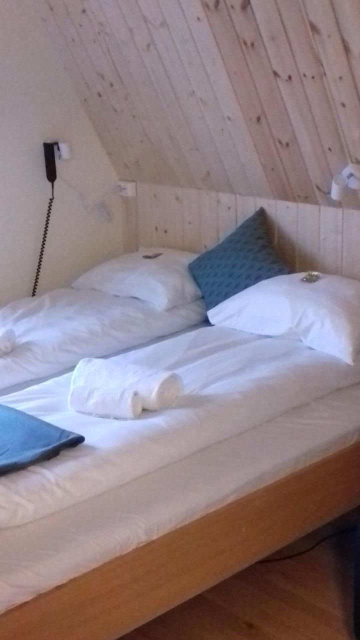 Holmvik Brygge Nyksund Hotel Luaran gambar